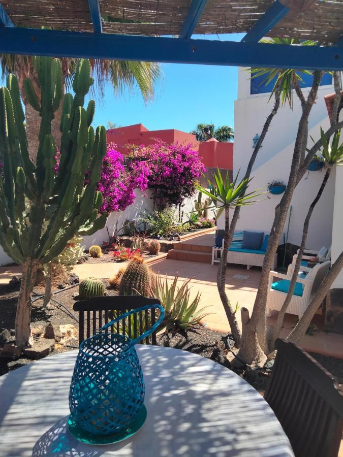Villa Rosa Meravigliosa Con Piscina Interna Corralejo Bagian luar foto